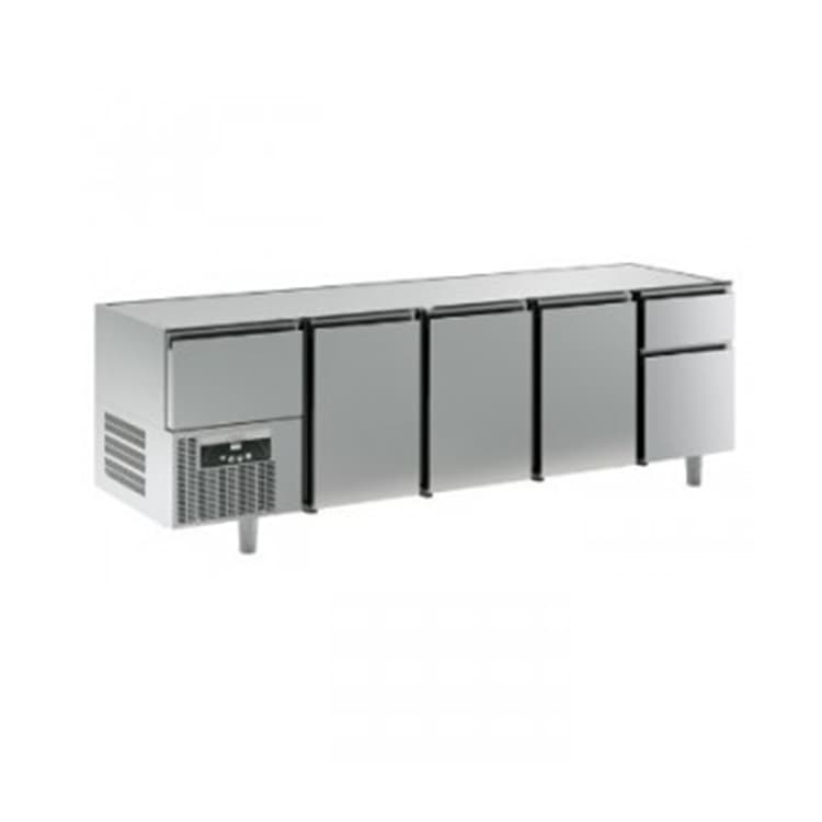 Стол с охлаждаемым шкафом SAGI KTIC11M